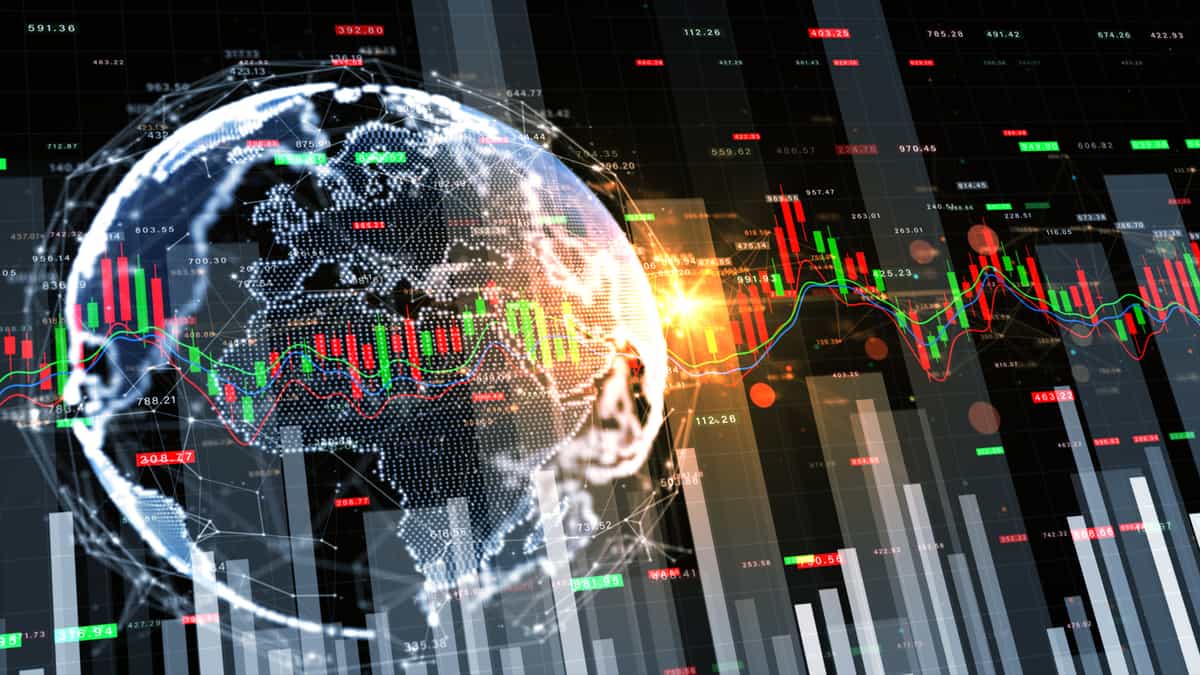European stocks gain on hopes for Iran de-escalation, oil set for record monthly rise