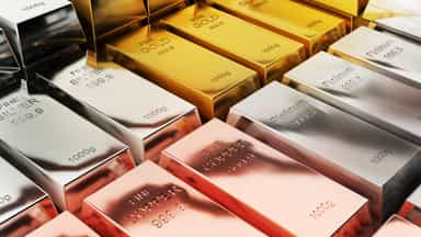 Theme of the Day: Consensus price forecasts – Gold prices at new high, base metals retreat in Jul