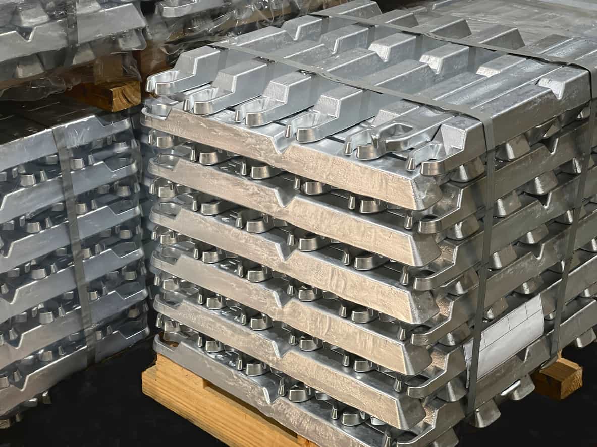 Most base metals rise on expectation of US rate cut