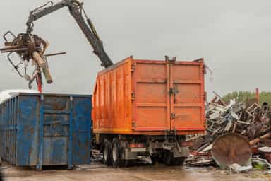 Copper edges higher, others slip on uncertainty